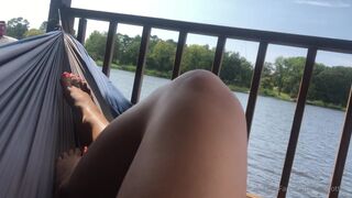 leahgotti___ onlyfans ambitious bitch fucks with a dildo