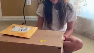 leahgotti___ onlyfans bitch in stockings gets squirt