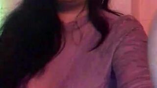 jaylenerio onlyfans fascinating girl masturbating fingers