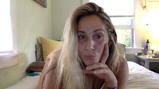 natashahazee chaturbate busty blonde with tattoo fucks both holes