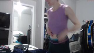 wetsparkles chaturbate dark chick seduces with big shapes