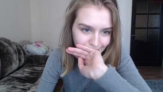 mini_mouse_ chaturbate busty young lady rides sex toy