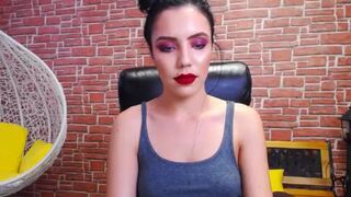 illegal__ chaturbate pretty lady undresses in the kitchen
