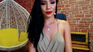 illegal__ chaturbate pretty chick fucks pussy with black dildo