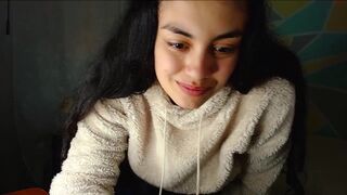 naughty_angel_x chaturbate adorable female fingers her anus