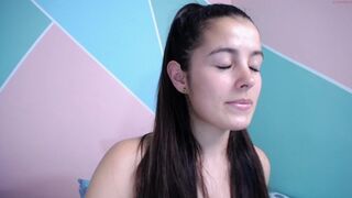 lilicarter__ chaturbate played with tits