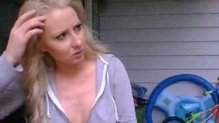 krizzy51330 chaturbate girl in stockings shows juicy ass