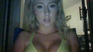 krizzy51330 chaturbate busty fat lady masturbates cunt