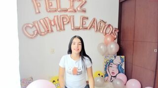 gabi_rios chaturbate seductive and hot beauty pulls vagina