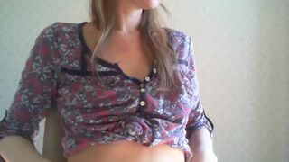 wetsweett busty brunette sucks dildo