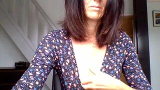 lilyofthevalley Solo caresses