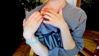 comely_ol1via crazy nurse posing on camera