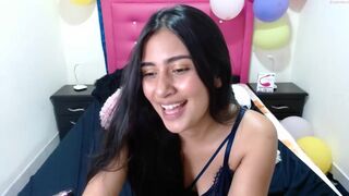 laura_love18 hot blonde girl masturbates cunt