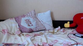 loveboys1993 naughty lady fingering pussy in nature