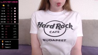 lily_sweet_cheeks insatiable slut fucks two holes