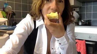 french_lolita cute girl masturbates cunt at the wheel