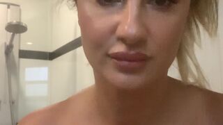 miss_swedish_bella onlyfans experienced trash cram hand in both their holes