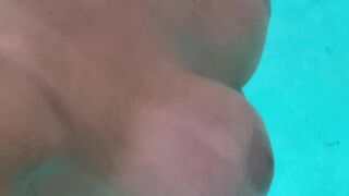 miss_swedish_bella onlyfans busty skin fucks pussy dildo