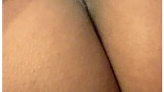 mia_milan onlyfans hot aunt fucks juicy anus