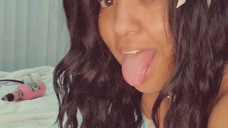 juliettesweetz onlyfans scoring bitch fucks herself with a dildo