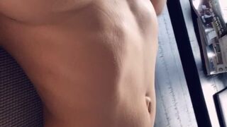 holly_unicorncandy onlyfans fucks herself in the pussy with a toy