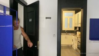 [OnlyFans.com] onlyfans cumming heavily before webcam