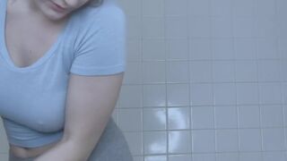 Molly onlyfans black-haired bitch passionately masturbates cunt