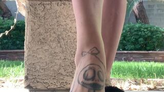 cecesfeetsies onlyfans the chick measures beautiful outfits.