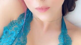 katiebanks onlyfans skinny in stockings pulls pussy