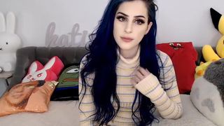 kati3kat ManyVids exquisite skin fucks pussy through pants
