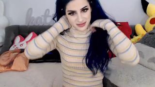 kati3kat ManyVids exquisite skin fucks pussy through pants