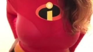 BeaYork ManyVids entertaining lady chatting in fries