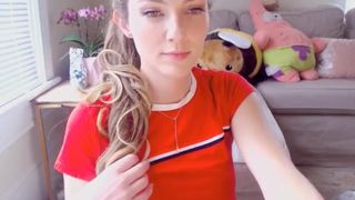 zeta_bb ManyVids curious prostitute sucking rubber dick