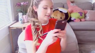 zeta_bb ManyVids curious prostitute sucking rubber dick