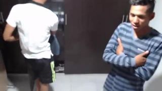 secretparty ManyVids petite hottie passionately jerks off her cunt