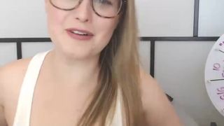 nicoleriley manyvids full length striptease