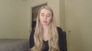 junglefever69x manyvids big breasted female - pussy fingers