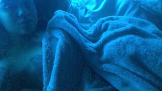 prettygirlissues onlyfans dark-skinned females jerk off the vagina