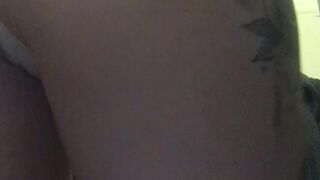 ncaslida onlyfans lustful babe pulls on the couch