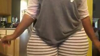cherokeedass onlyfans sweet pussy pulls the cap