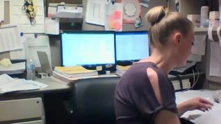 kandi54 Fishnet brunette