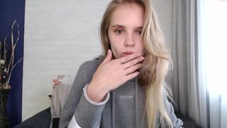 small_lollipop  private  with orgasm