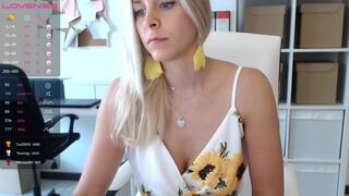 tiffany925 imposing slut fucking her boyfriend