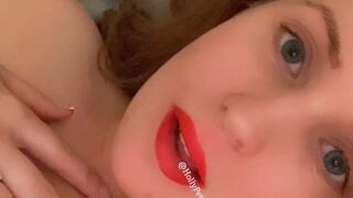 hornysisters onlyfans crazy chick demonstrates sexy body
