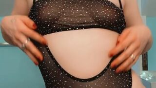 gingergoddesss onlyfans hot thing is fucking sex toy