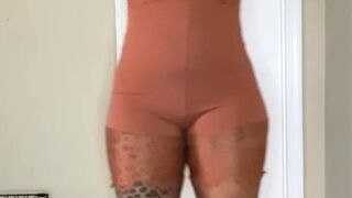 feedmeent onlyfans erotically dancing