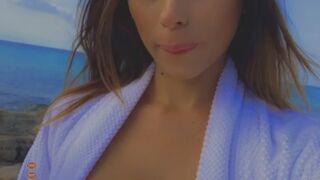 babynicolslife onlyfans rebellious slut licks dildo