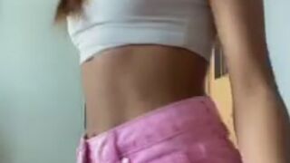 babynicolslife onlyfans adorable  cam girl  pulls clit