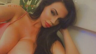 yvonne onlyfans Sexy chick