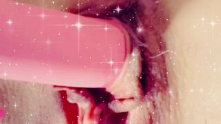 taylorwane69 onlyfans dark haired babe digging with sex machine